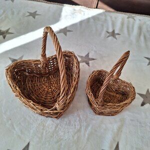 Vintage Set of 2 Nesting Heart Shaped Brown Woven Wicker Baskets With Handles